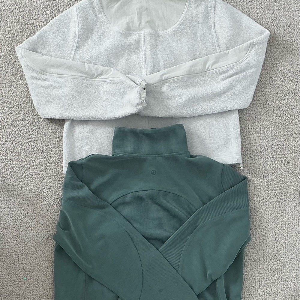 lululemon athletica White and Green Turtleneck Sweater Duo